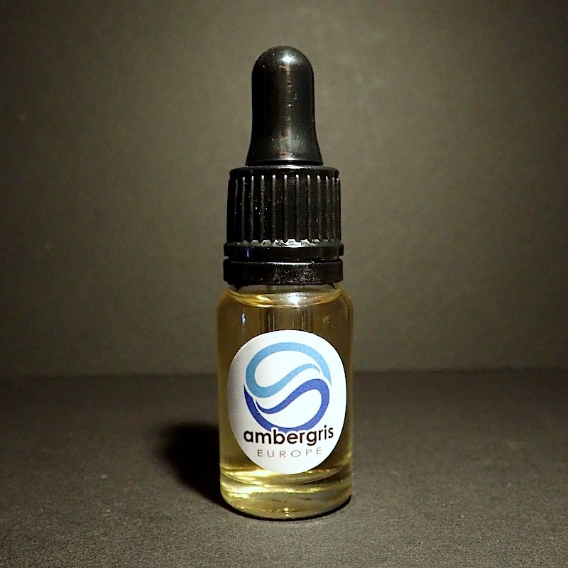 5% White ambergris tincture